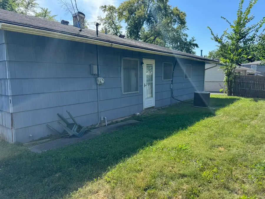 1020 Highland Avenue, Lockport, IL 60441 - #2