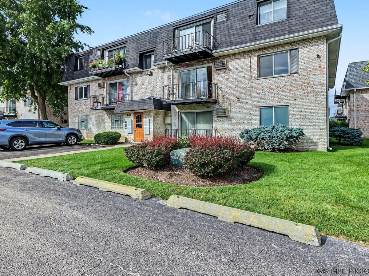 1319 N Baldwin Court #2B, Palatine, IL 60074 - #1