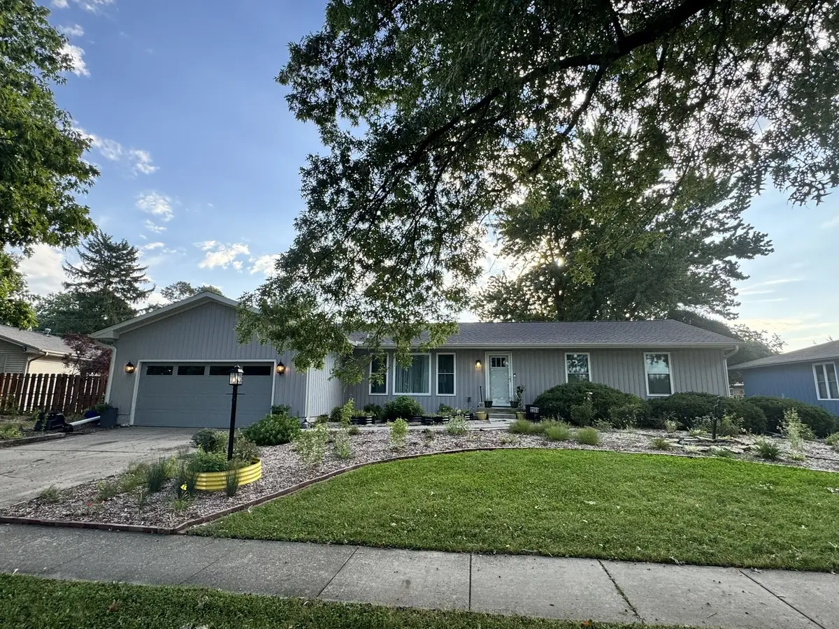 2204 Plymouth Drive, Champaign, IL 61821 - #1