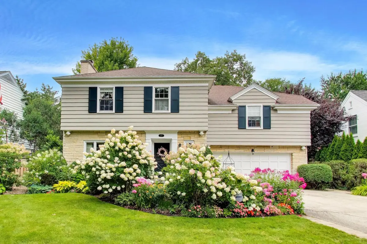 917 Romona Road, Wilmette, IL 60091 - #1