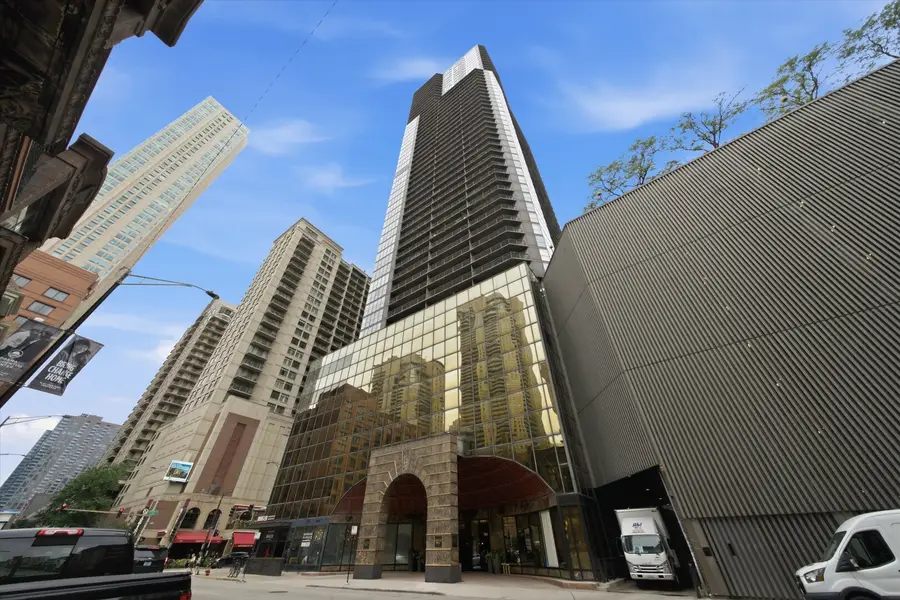 10 E Ontario Street #3403, Chicago, IL 60611 - #2