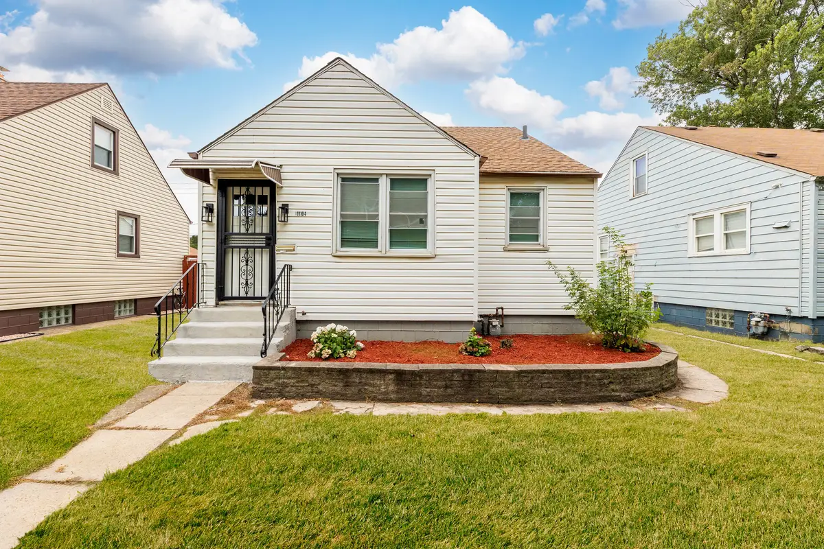 11104 S Avenue O Avenue, Chicago, IL 60617 - #1