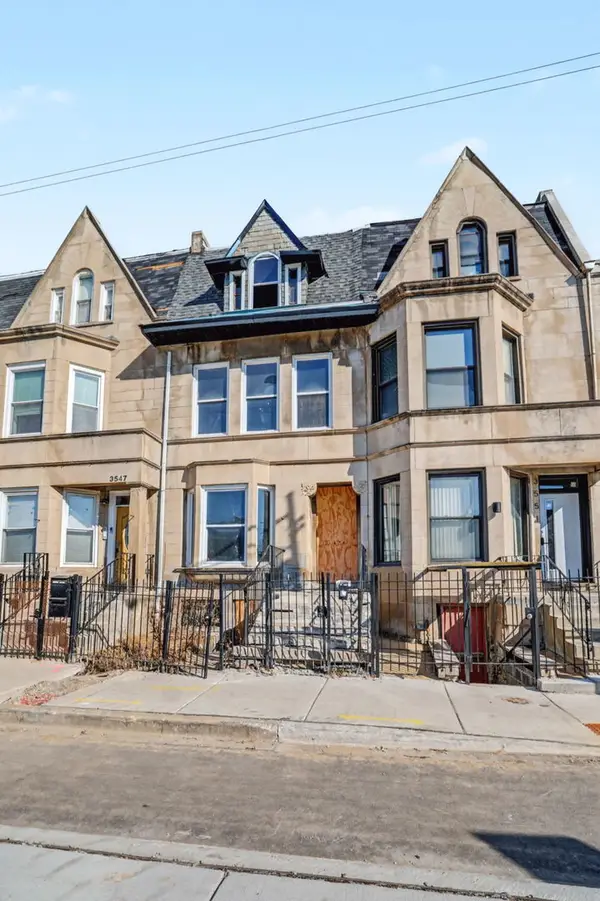 3549 S Indiana Avenue, Chicago, IL 60653