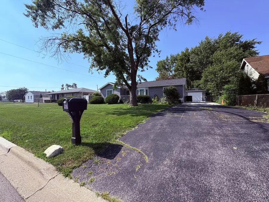 7756 W 81st Place, Bridgeview, IL 60455 - #2