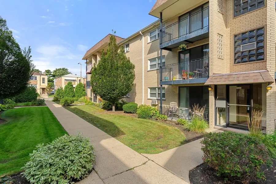 6553 N Harlem Avenue #1W, Chicago, IL 60631 - #2