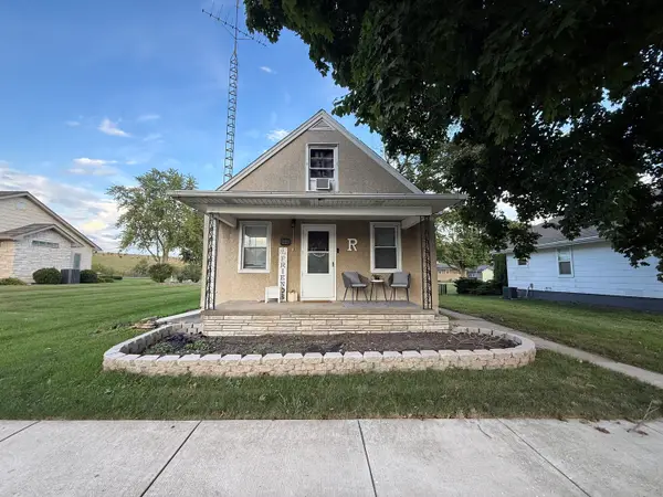 223 N Peru Avenue, Ladd, IL 61329