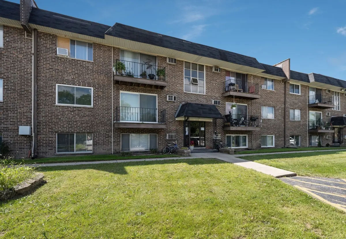 215 S Hale Street #9B, Addison, IL 60101 - #1