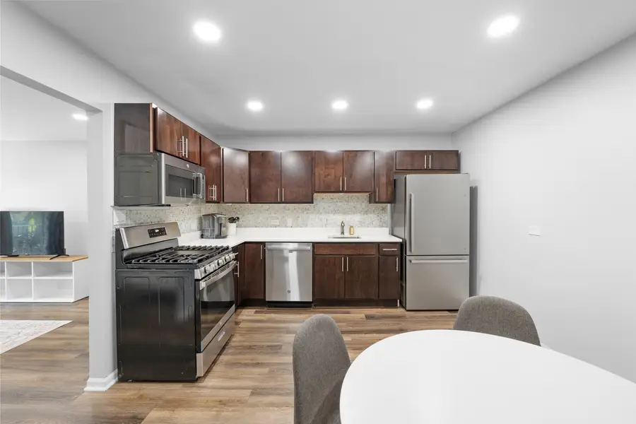 215 S Hale Street #9B, Addison, IL 60101 - #3