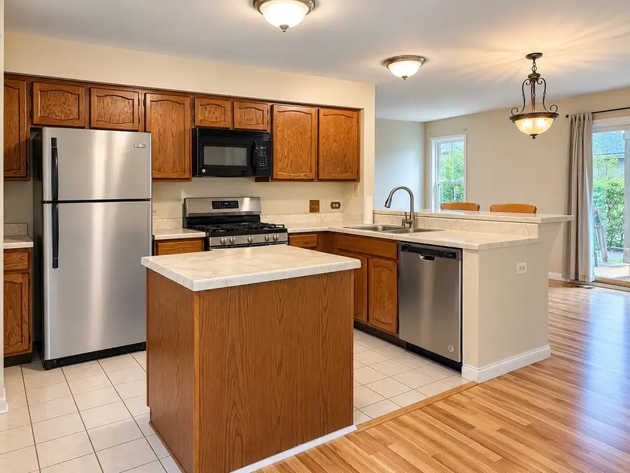 199 Old Oak Court W, Buffalo Grove, IL 60089 - #3
