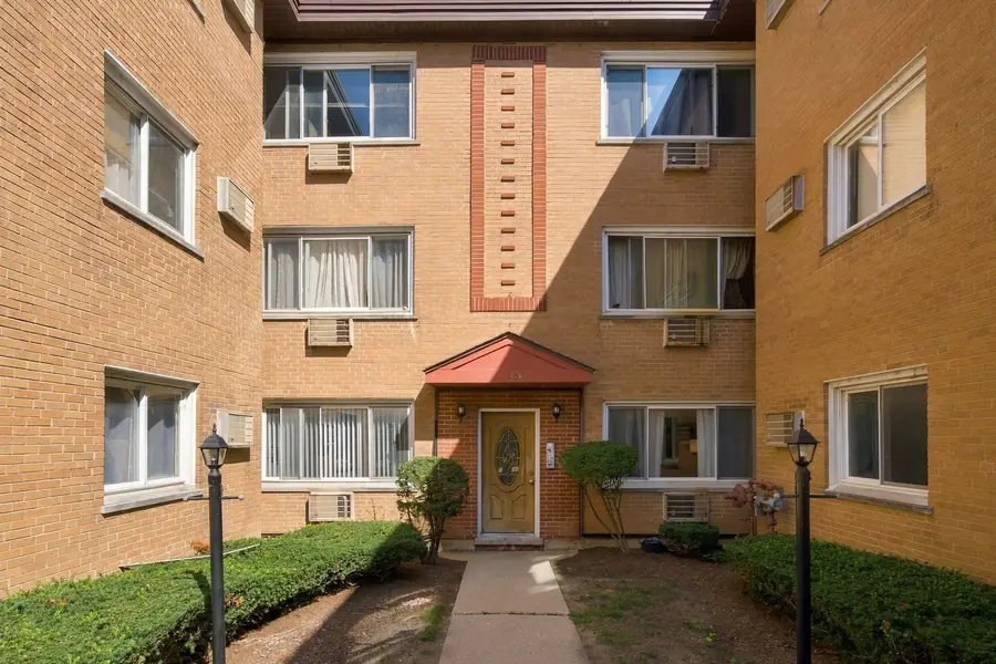 1626 W Greenleaf Avenue #1E, Chicago, IL 60626 - #3