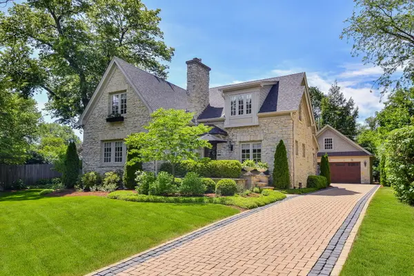 40 S Lincoln Avenue, Geneva, IL 60134