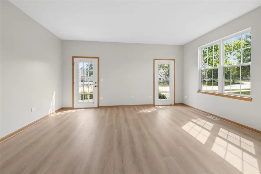21526 Wolf Lake Way, Crest Hill, IL 60403 - #2