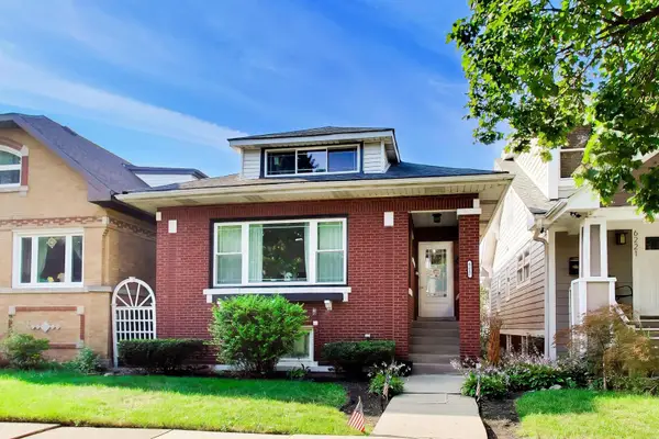 6217 W Grace Street, Chicago, IL 60634
