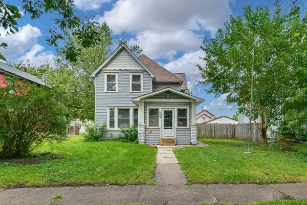 2214 W 2nd Street, Davenport, IA 52802
