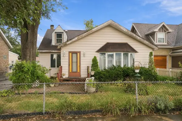 7042 W 74th Street, Chicago, IL 60638