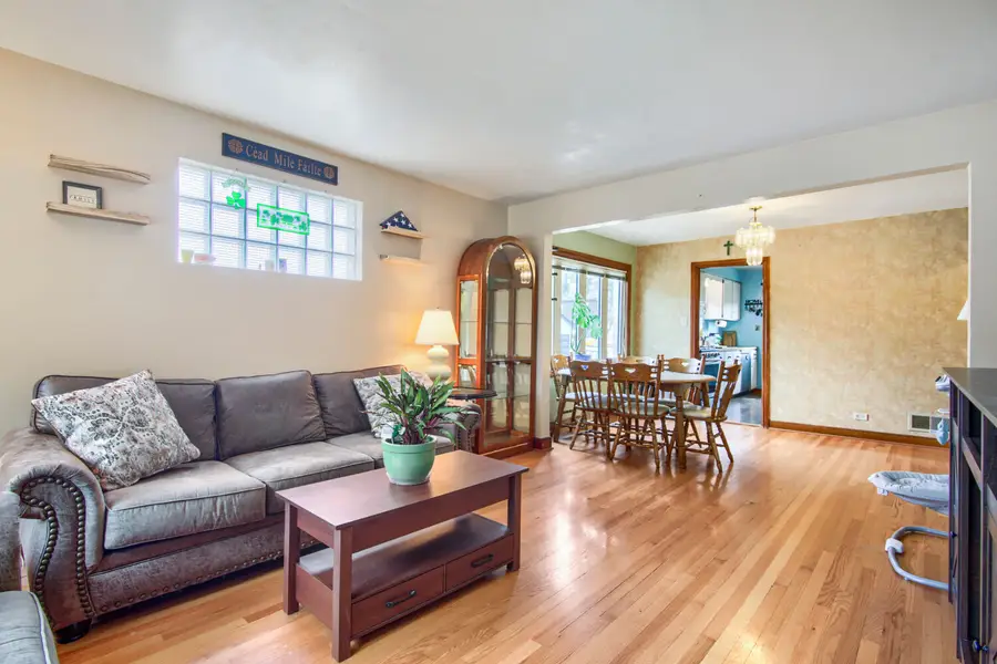 3901 W 107th Street, Chicago, IL 60655 - #3