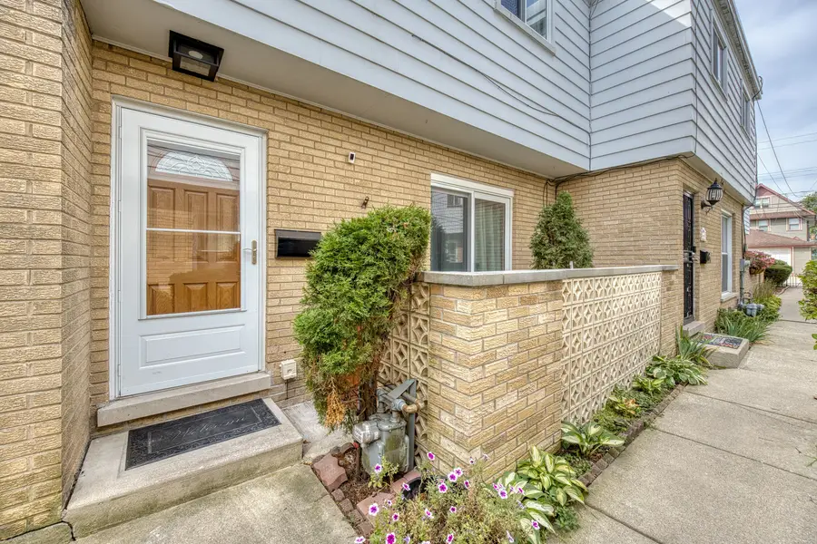 103 Rockford Avenue #A, Forest Park, IL 60130 - #2