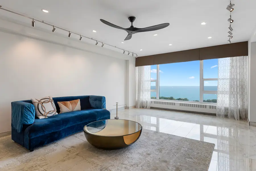 3180 N Lake Shore Drive #17F, Chicago, IL 60657 - #3
