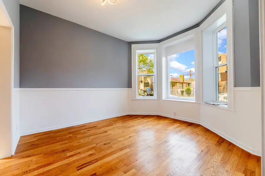 6317 S Eberhart Avenue, Chicago, IL 60637 - #3