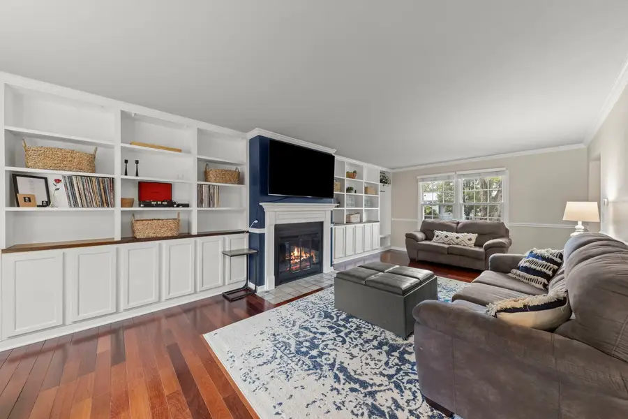 3405 Woodridge Drive, Woodridge, IL 60517 - #2