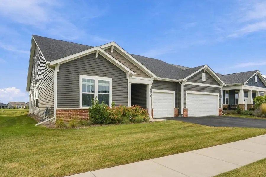 3195 Lincoln Prairie Boulevard, Aurora, IL 60503 - #3