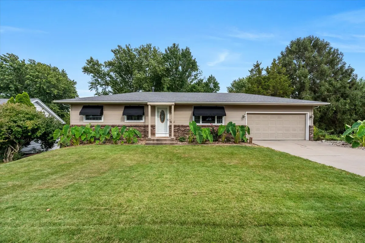 2326 14th Street, East Moline, IL 61244 - #1