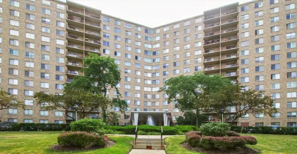 6833 N Kedzie Avenue #914, Chicago, IL 60645