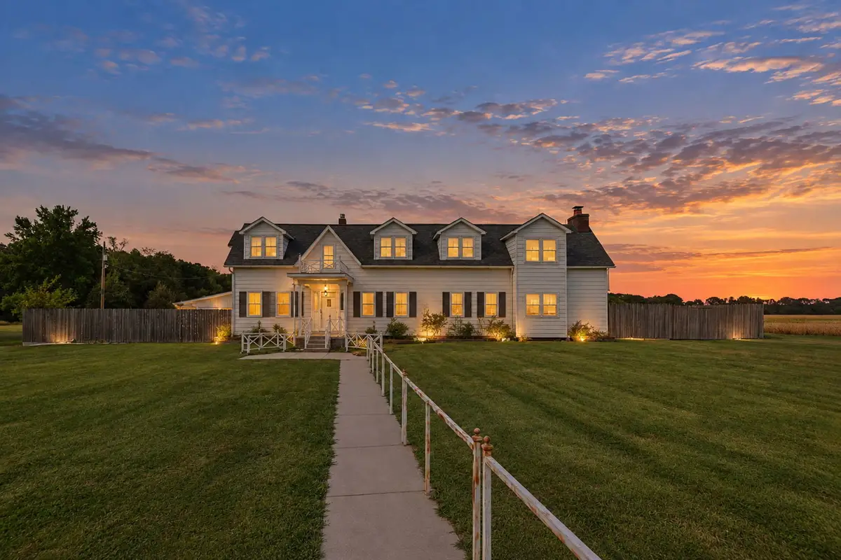551 County Highway 16 Highway, Cisne, IL 62823 - #1