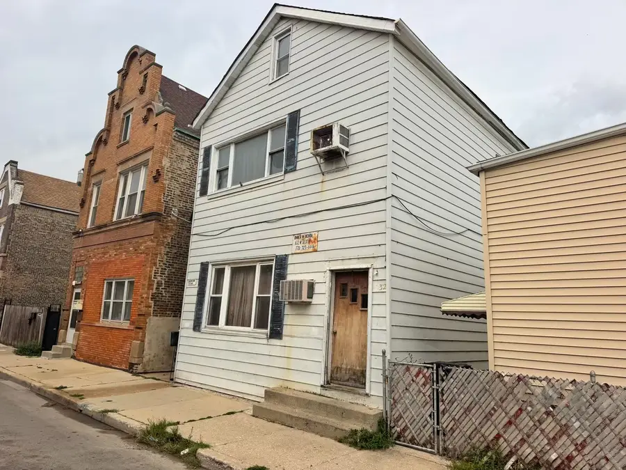 832 W 33rd Street, Chicago, IL 60608 - #2