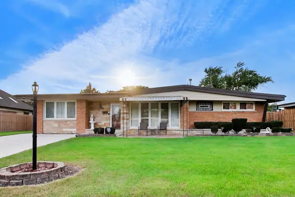5180 N Monterey Avenue, Norridge, IL 60706