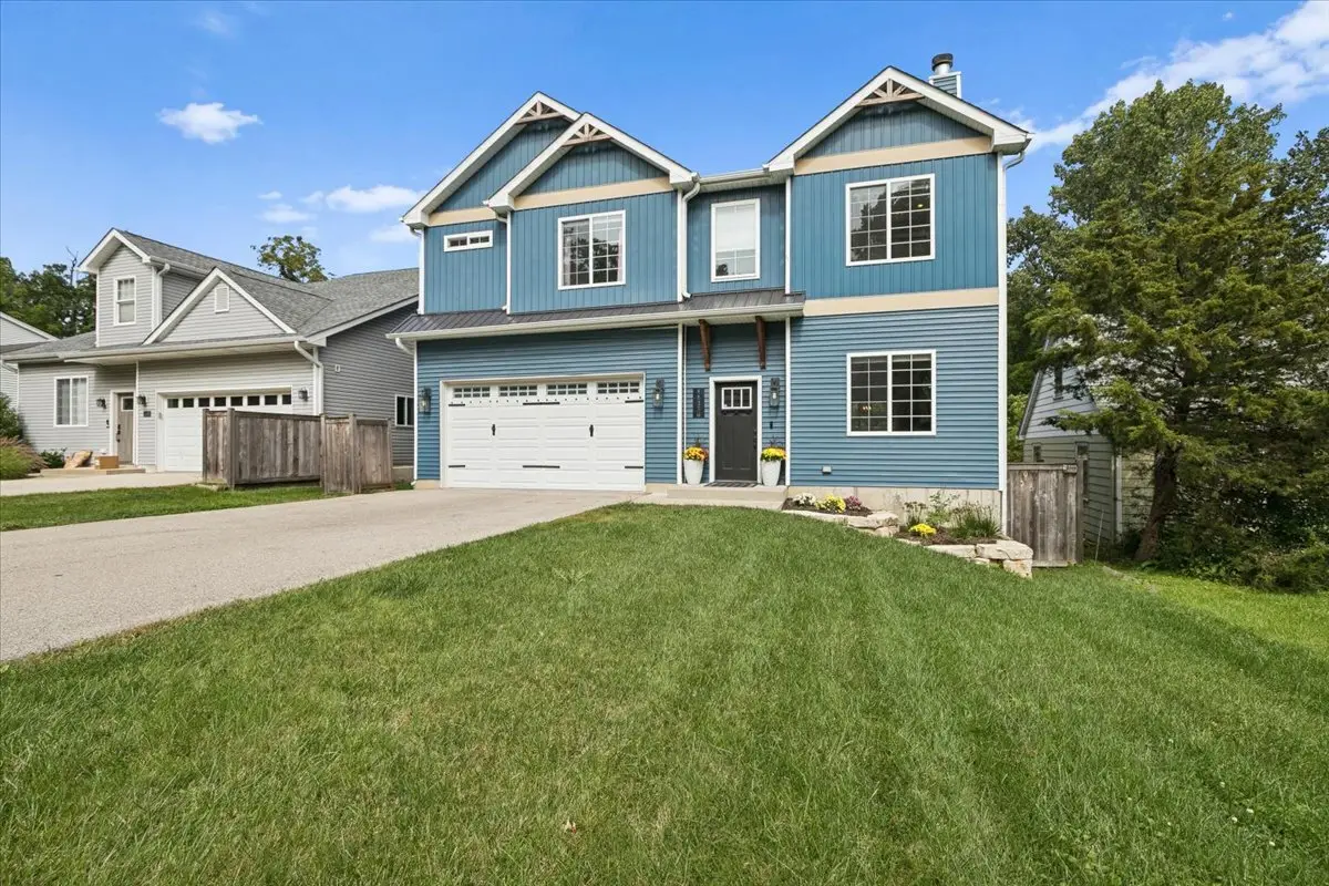 226 Juneway Terrace, Lake Bluff, IL 60044 - #1