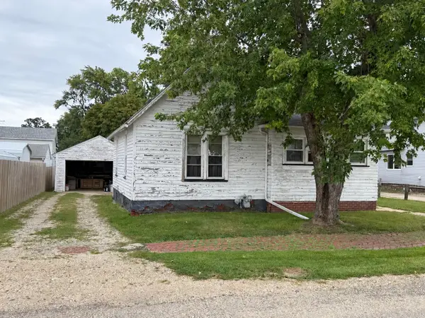 820 N Burr Street, Kewanee, IL 61443