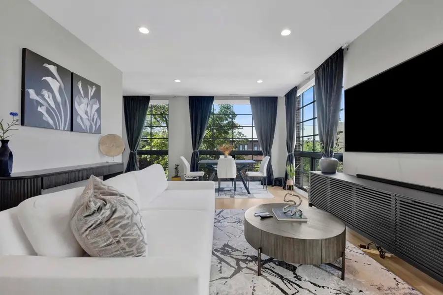 1833 N Larrabee Street #2, Chicago, IL 60614 - #3