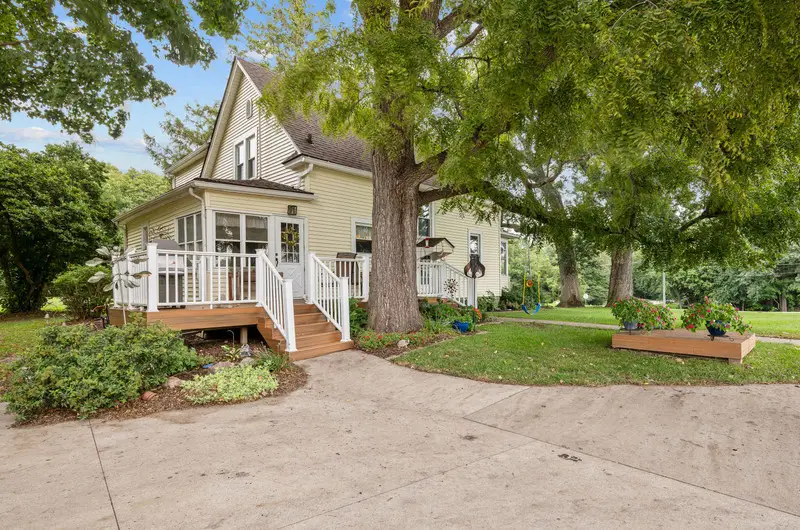 715 12th Street, Rapids City, IL 61275 - #1
