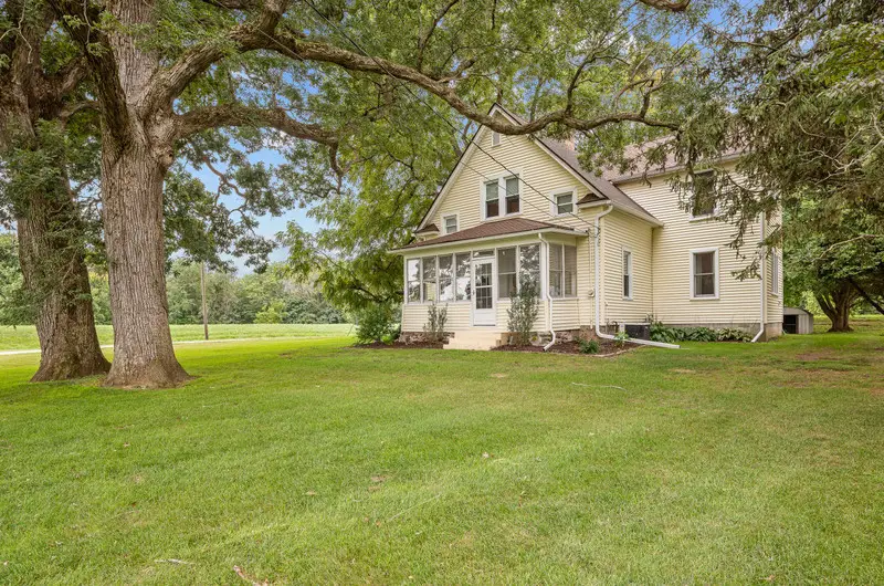 715 12th Street, Rapids City, IL 61275 - #2