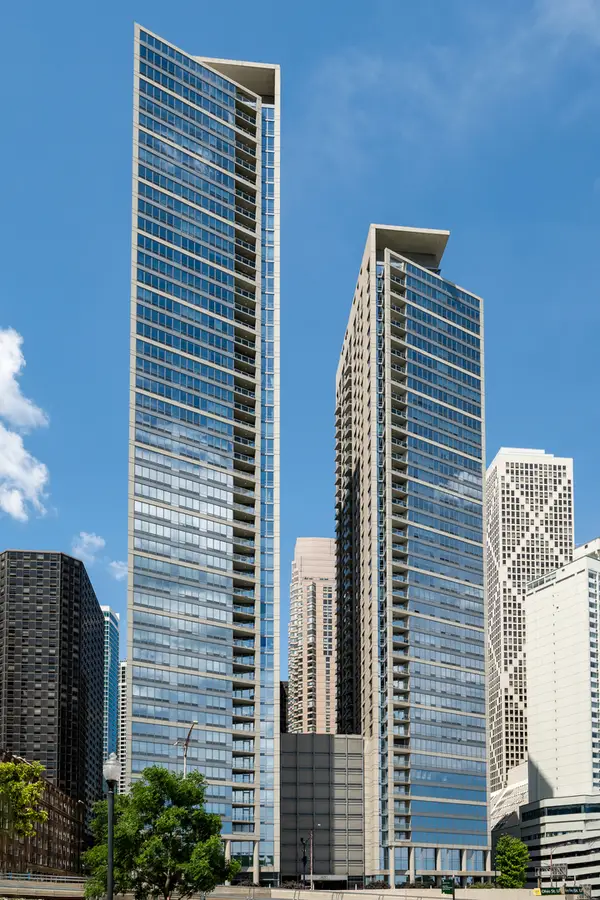 600 N Lake Shore Drive #4211, Chicago, IL 60611