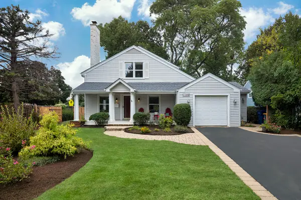 1196 Cedar Lane, Northbrook, IL 60062