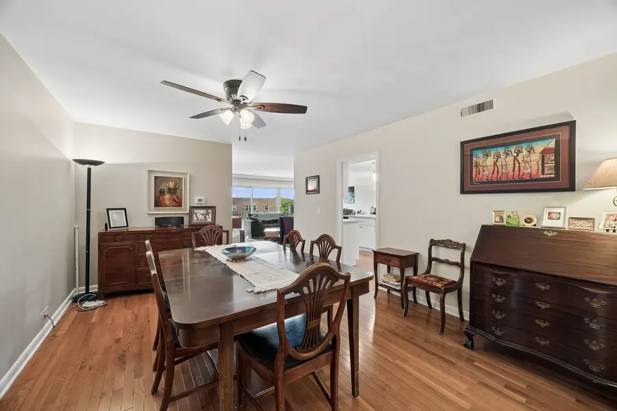 211 Elgin Avenue #5J, Forest Park, IL 60130 - #3