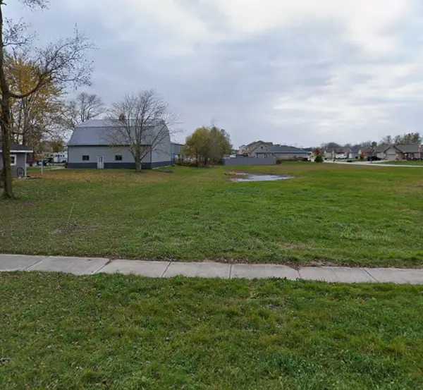 260 S Berta Road, Coal City, IL 60416