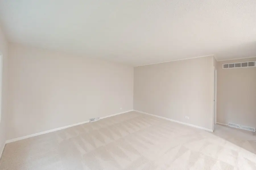 2517 N Elmwood Avenue, Waukegan, IL 60087 - #2