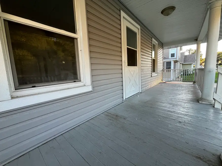 693 E Bluff Street, Marseilles, IL 61341 - #2