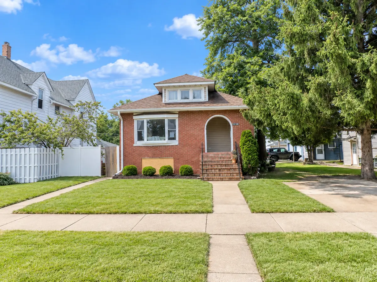 1110 N 16th Avenue, Melrose Park, IL 60160 - #1
