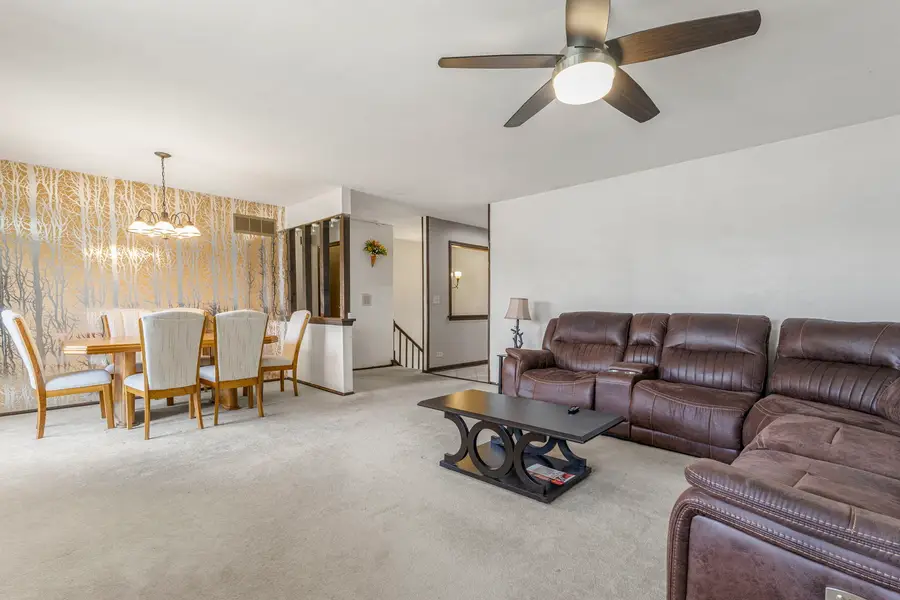 119 Garland Court, Glendale Heights, IL 60139 - #2