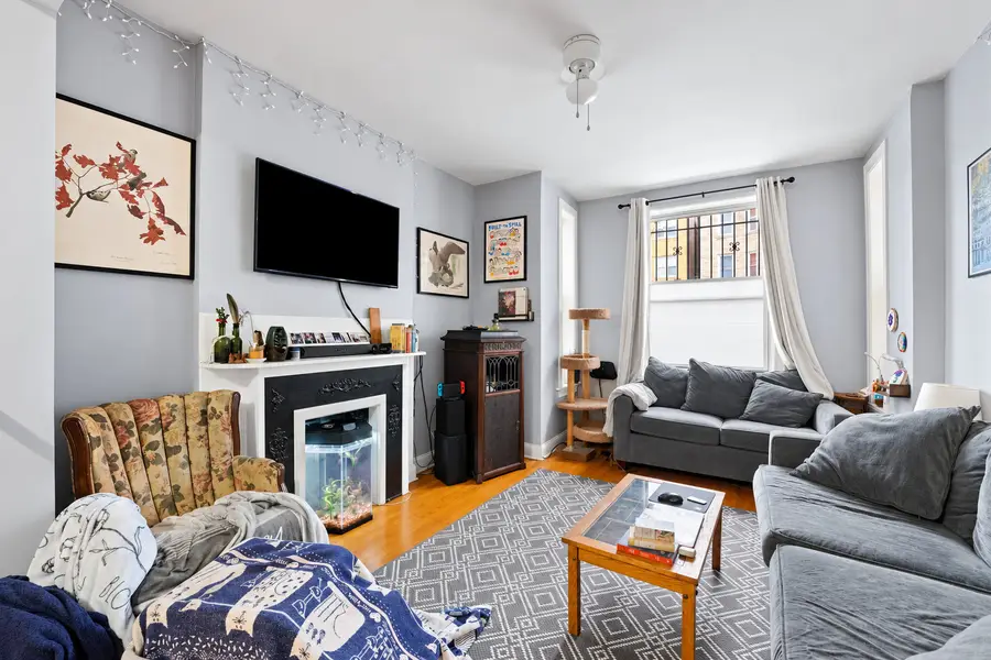 3333 W Pierce Avenue, Chicago, IL 60651 - #2