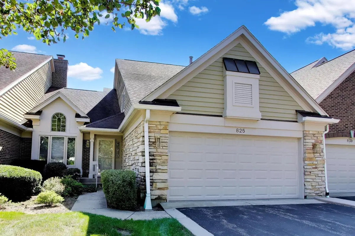 825 Fountain View Drive, Deerfield, IL 60015 - #1