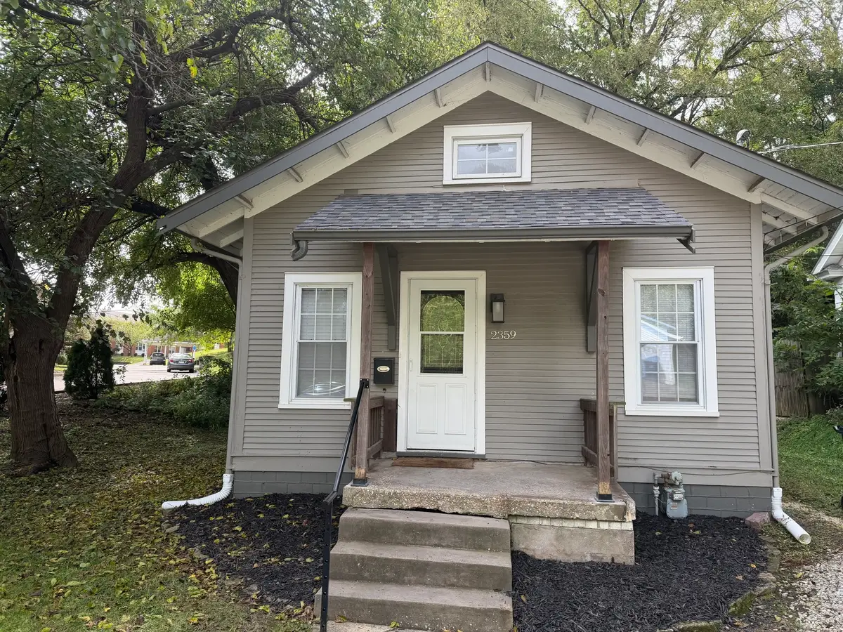 2359 E High Street, Davenport, IA 52803 - #1