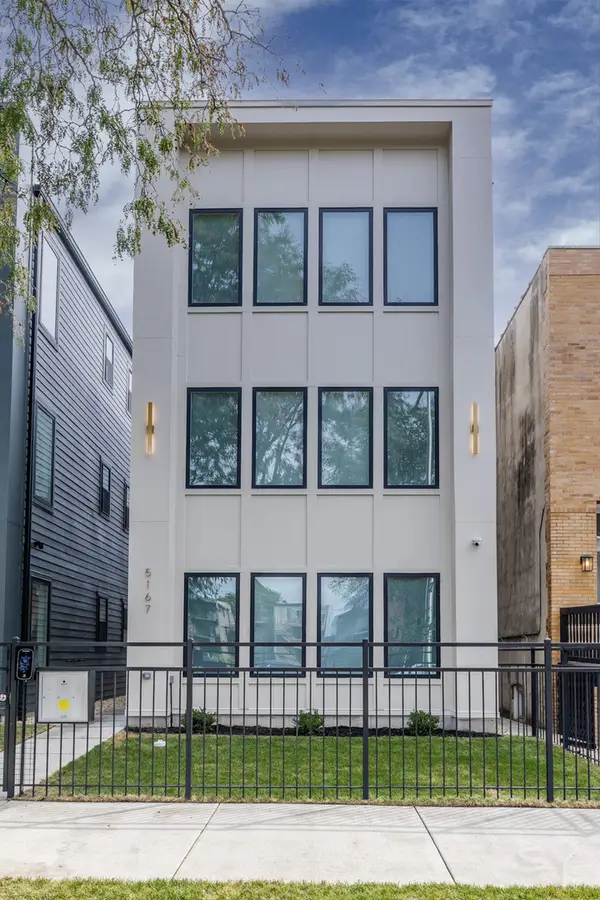 5167 S Michigan Avenue, Chicago, IL 60615