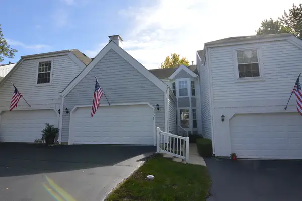 277 Oak Bluff Court #24-4, Wauconda, IL 60084