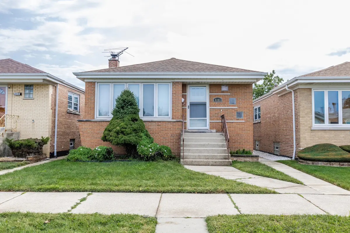 6023 S Parkside Avenue, Chicago, IL 60638 - #1