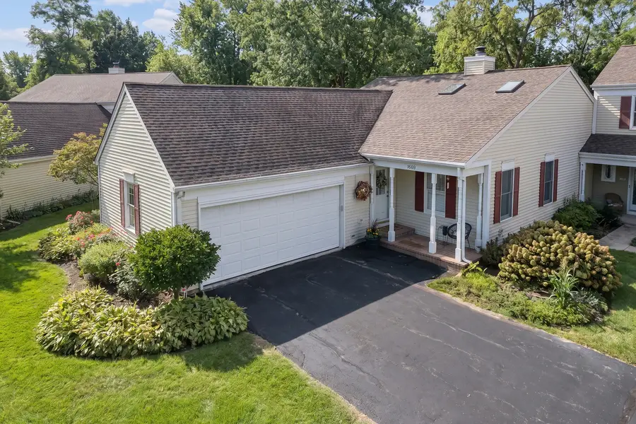 1069 Devonshire Avenue, Naperville, IL 60540 - #3